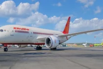Máy bay Boeing chở 242 người vừa rơi tại Ấn Độ đắt cỡ nào?