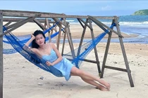 Gái xinh Đỗ Yên Đan khoe vóc dáng nuột nà ở biển Phú Yên