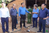 Sập tường khi dỡ nhà ở Lào Cai, 3 người thương vong