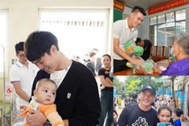 Dàn cầu thủ đội tuyển Việt Nam chăm làm từ thiện