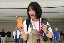 CEO chi 52 tỷ tặng iPhone 17 Pro Max cho toàn bộ nhân viên 