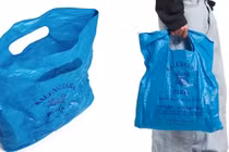 Túi hàng hiệu gần 30 triệu đồng gây tranh cãi vì nhàu như túi nylon