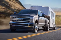 Ford Super Duty 2025 bị lỗi phanh, khuyến cáo ngừng lái ở Mỹ