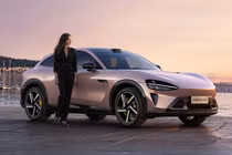 Xiaomi YU7 từ 35.000 USD "cháy hàng", bán 200.000 xe/ 3 phút