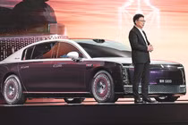 Huawei ra mắt sedan hạng sang Maextro S800 từ 2,47 tỷ đồng