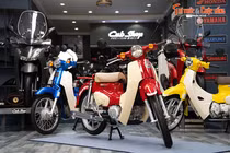 Honda Super Cub Hello Kitty đặc biệt "hàng hiếm" về Việt Nam