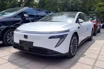 Tóm gọn Nissan N7 điện "bằng xương bằng thịt" tại Việt Nam