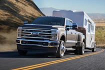 Ford Super Duty 2025 bị lỗi phanh, khuyến cáo ngừng lái ở Mỹ