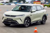 BYD Atto 2 2025 bản giá rẻ chỉ 262 triệu đồng, bỏ “God’s Eye”