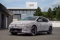  Kia EV4 2026 chứng minh độ bền pin với màn "hành xác" 10.000 km