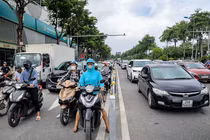 Cấm xe máy xăng - "xanh hoá giao thông" cần đủ hạ tầng và chính sách