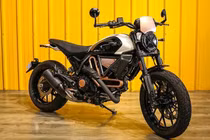 "Soi" Ducati Scrambler Rizoma độc nhất Việt Nam, giá tới 529 triệu đồng