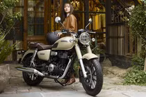 Honda GB350C 2026 ra mắt Thái Lan, giá bán 129,5 triệu đồng