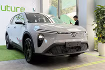 Tận mục Vinfast VF MPV 7 tại đại lý, giá niêm yết 819 triệu đồng