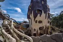 Cận cảnh ngôi nhà "dị" nhất Đà Lạt được báo Mỹ ca tụng