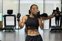 Gần chục năm ăn chay, body Angela Phương Trinh giờ ra sao?