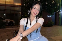 Nhan sắc của mẹ đơn thân nóng bỏng bậc nhất showbiz Việt