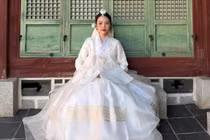 Phương Mỹ Chi hóa "tiểu thư" đài các tại cung điện Hàn Quốc