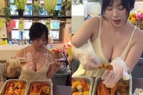 Làm video 'mukbang', nàng hot girl gây chú ý với vòng 1 'nảy nở'