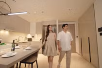 Bên trong căn hộ cao cấp của Đông Nhi - Ông Cao Thắng