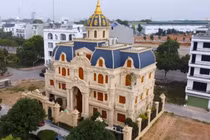 Toàn cảnh biệt thự đồ sộ dát hàng hiệu từ ngoài vào trong