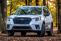 Top 10 thương hiệu ôtô tốt nhất năm 2026 - Subaru dẫn đầu