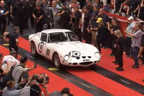 Sốc với Ferrari 250 GTO độc nhất có giá tới hơn 1.000 tỷ đồng