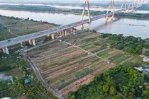 Trục đại lộ cảnh quan sông Hồng, trăn trở bài toán làng nghề