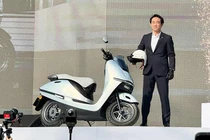  Cận cảnh Honda UC3 ra mắt Việt Nam - xe máy điện chạy 120km/sạc