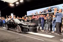 Ford Mustang Dark Horse SC đầu tiên được bán tới hơn 32 tỷ đồng