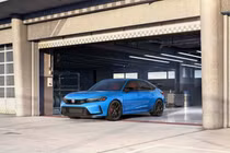 Honda Civic Type R 2026 dùng động cơ cũ, vẫn tăng giá hơn 100 triệu đồng
