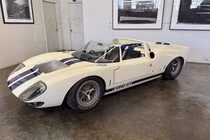 Ford GT40 Le Mans Prototype đời 1965 rao bán tới hơn 65,1 tỷ đồng