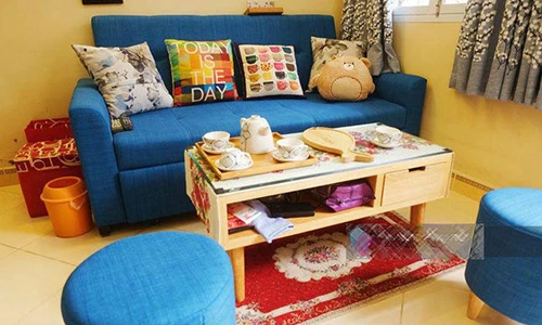 Căn hộ 17m2 sặc sỡ của diễn viên hài Minh Tít