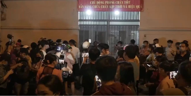 Video : Streamer nói gì về cảnh hỗn loạn ở trung tâm pháp y?