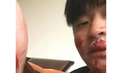 Video: Cái kết đắng cho kẻ dám trêu chọc "con cháu Tôn Ngộ Không"