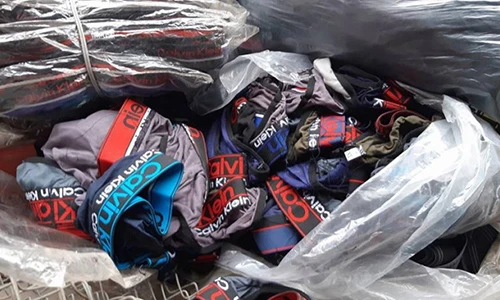 Video: "Giật mình" với công nghệ sản xuất đồ lót giả thương hiệu nước ngoài