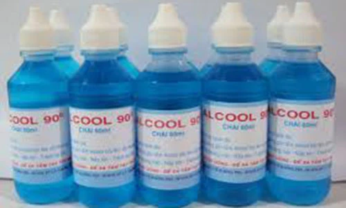 Video: Hiểm họa chết người từ cồn y tế độc hại