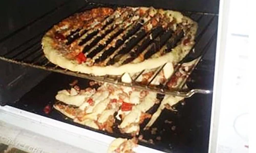 Không đỡ nổi trước những tai nạn nấu ăn “bá đạo” chưa từng thấy