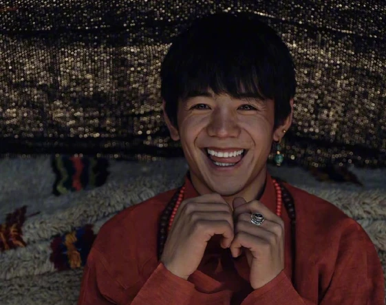 Hình ảnh mới của chàng trai chăn bò người Tây Tạng