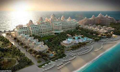 Chiêm ngưỡng khách sạn siêu sang dát vàng ở Dubai