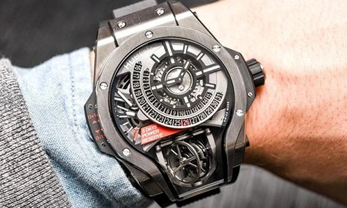 9 mẫu đồng hồ có giá “khủng” tại hội chợ Basworld