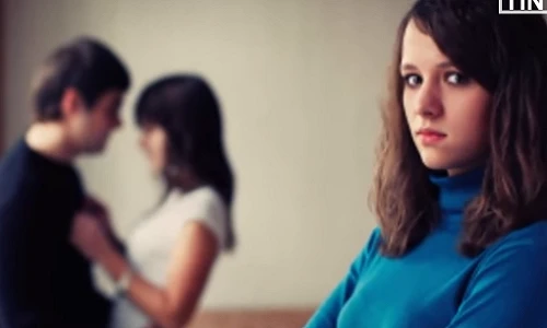 Video: 20 cách nhận biết phụ nữ ngoại tình