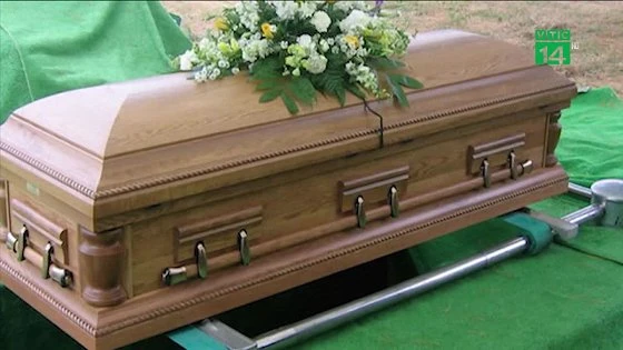 Video: Gia đình hoảng hốt khi con trai vừa chết lại trở về hỏi chuyện