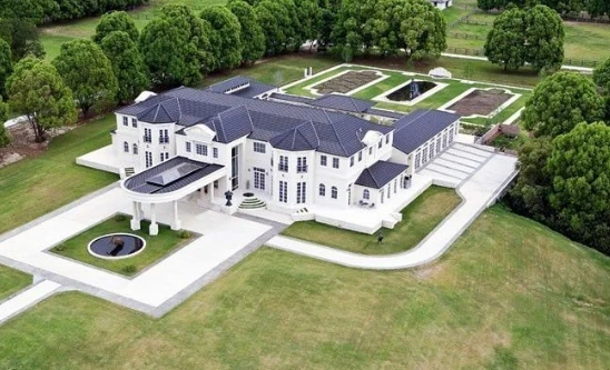 Dinh thự 50 triệu USD của tỷ phú Trung Quốc