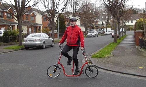 Video: Snowboard có kiểu lái xe kỳ lạ nhất hành tinh