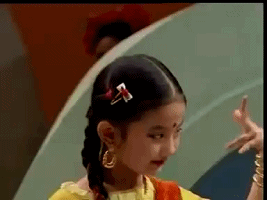 Lưu Diệc Phi thời thơ ấu trông ra sao? - Hình 4 Luu Diec Phi thoi tho au trong ra sao?-Hinh-4