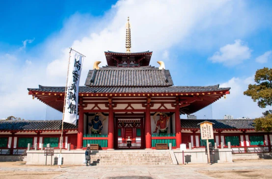 10 ngôi chùa vừa đẹp vừa linh thiêng ở Châu Á