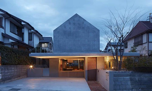 Căn nhà “đánh bại lệ làng”, đẹp khó tin trên sườn đồi