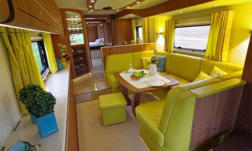 Video: Ngắm siêu nhà di động trị giá 1,7 triệu đô