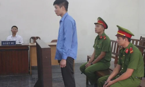 Video: Kẻ đâm người yêu 22 nhát dao lãnh án tử hình